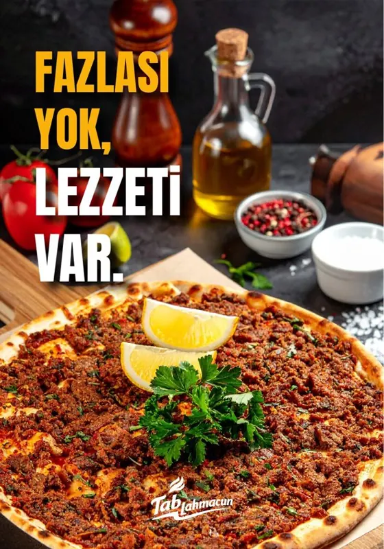 Fazlası yok, lezzeti var afişi
